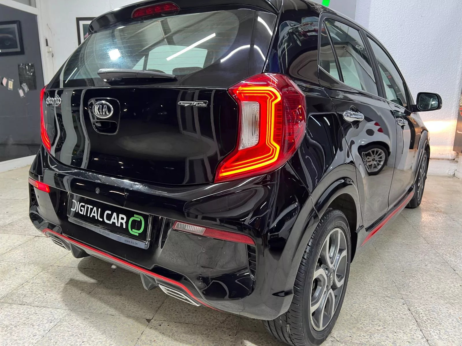 KIA Picanto GT-Line à Tunis - Photo 15