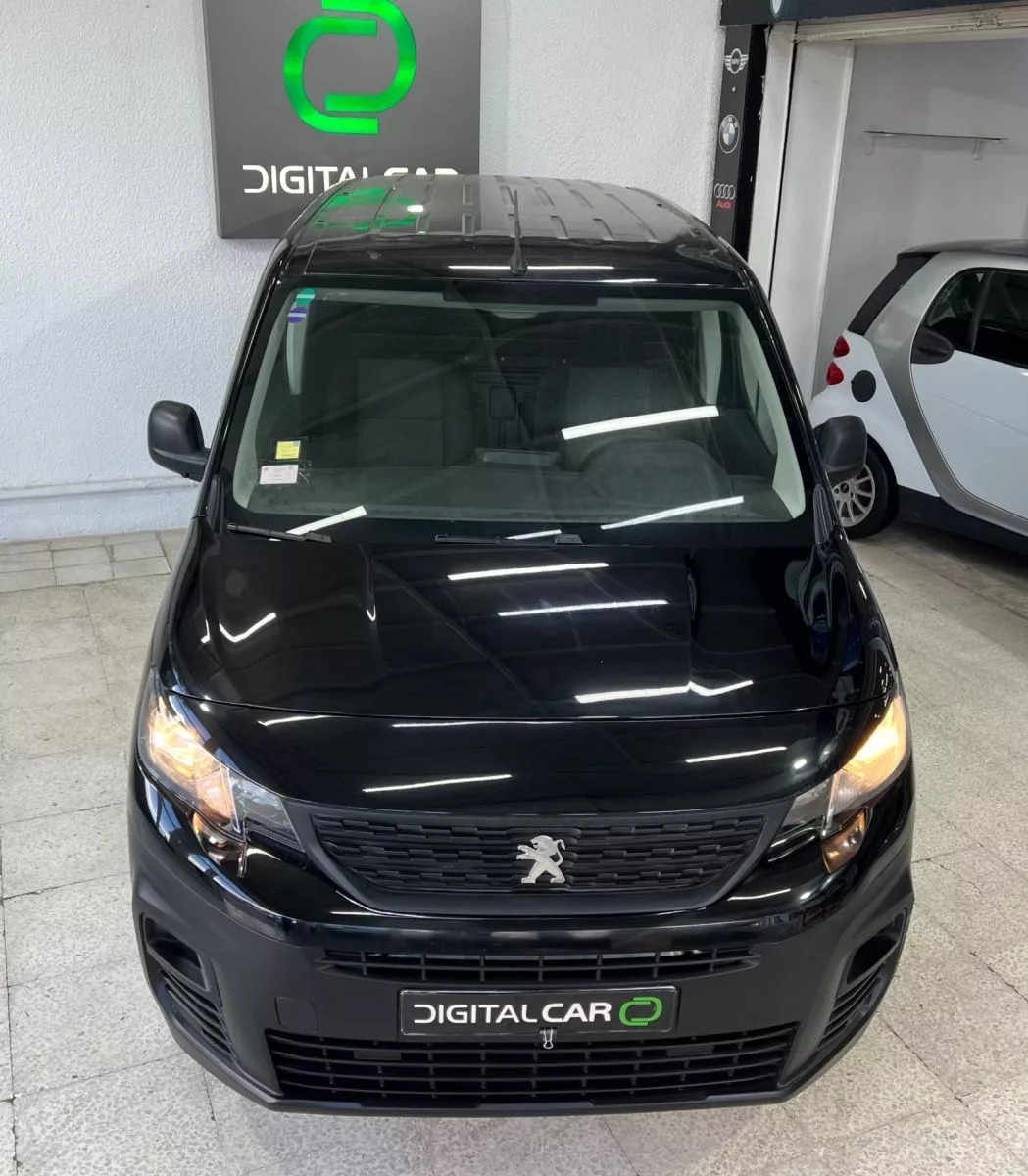 Peugeot Partner 1000 Kg à Monastir - Photo 4