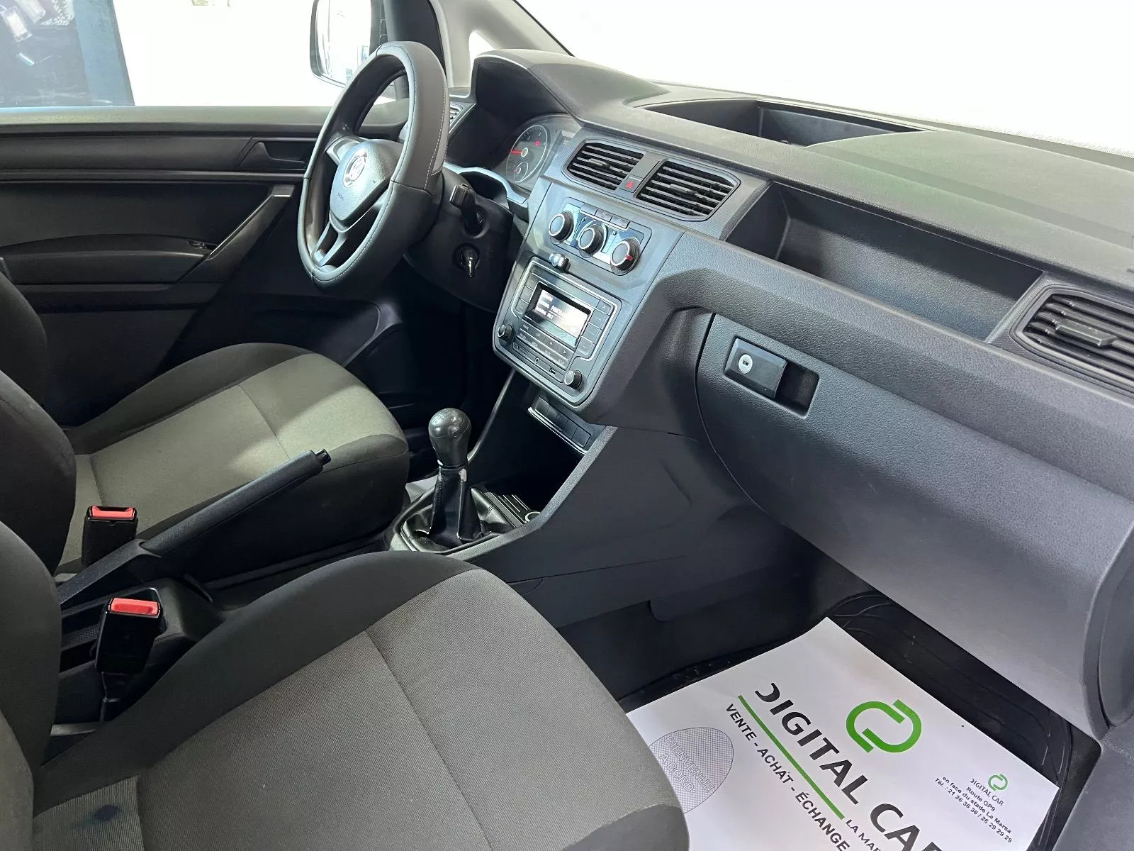 Volkswagen Caddy à Mahdia - Photo 13