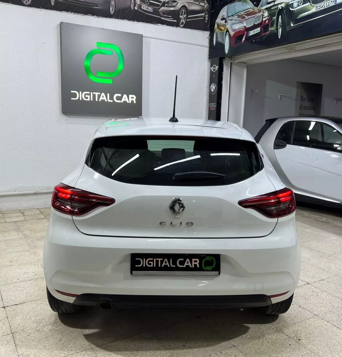 Renault Clio à Ben Arous - Photo 8