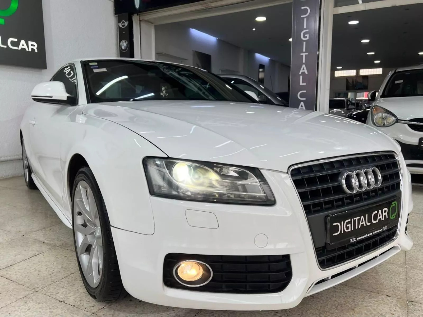 Audi A5 Coupé S-Line à Tunis - Photo 8