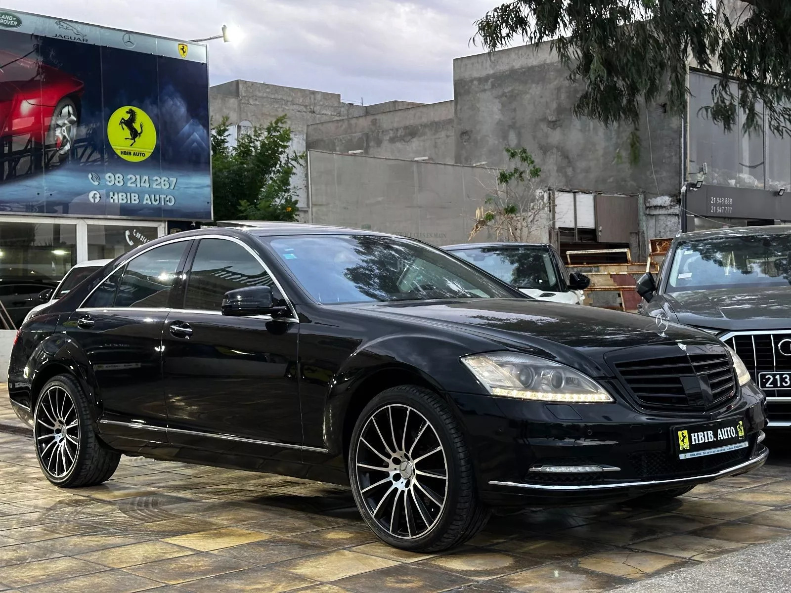 Mercedes-Benz Classe S à Tunis - Photo 4