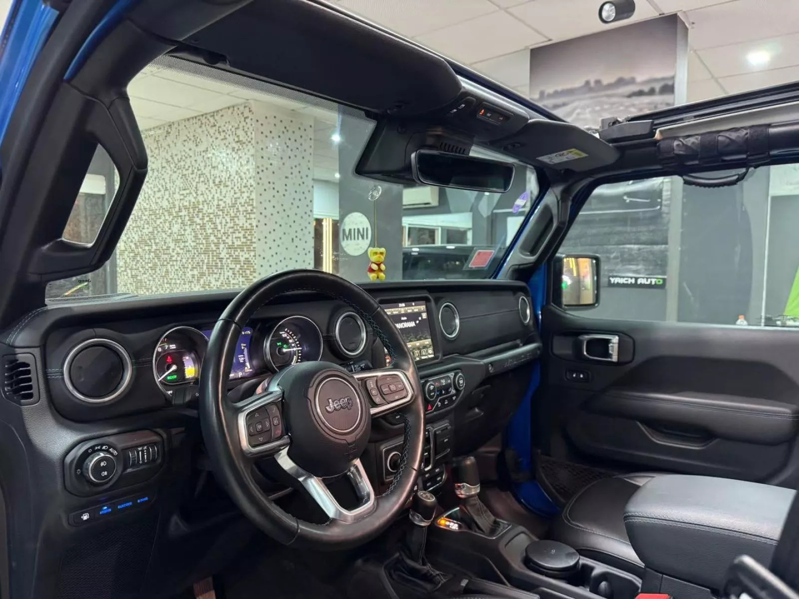 Jeep Wrangler Unlimited à Tunis - Photo 8