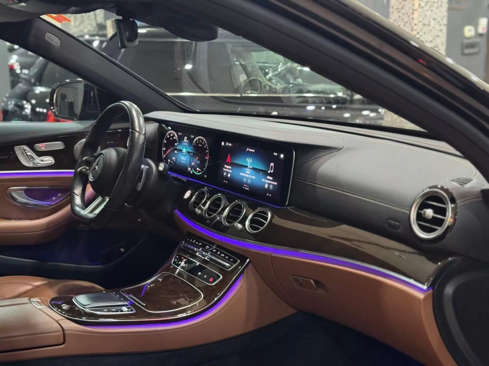 Mercedes-Benz Classe E à Tunis - Photo 17