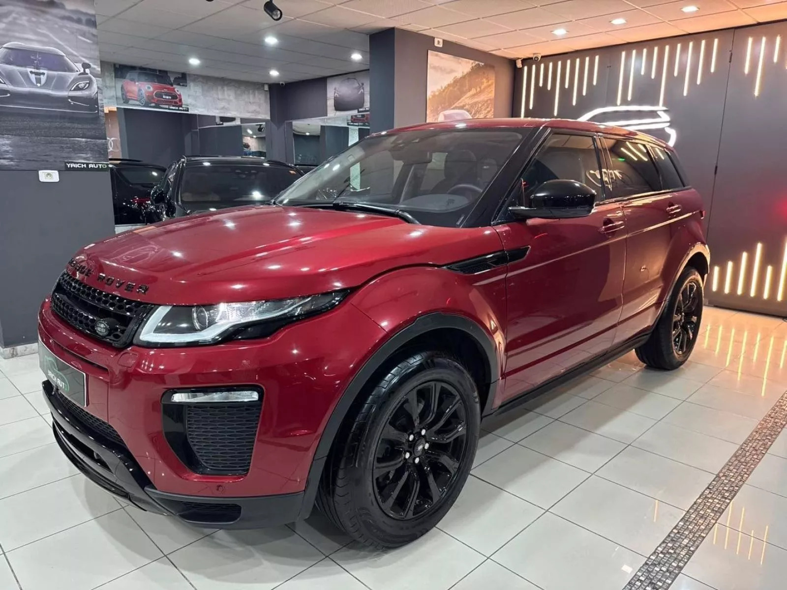 Land Rover Range Rover Evoque Pure à Ariana - Photo 4