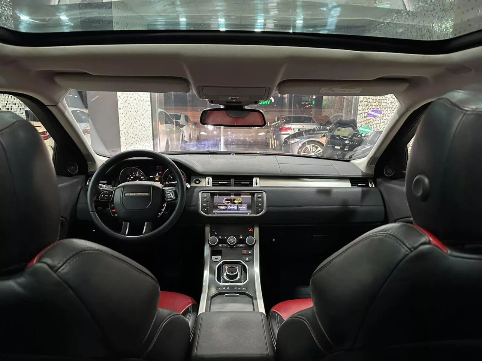 Land Rover Range Rover Evoque Pure à Ariana - Photo 9