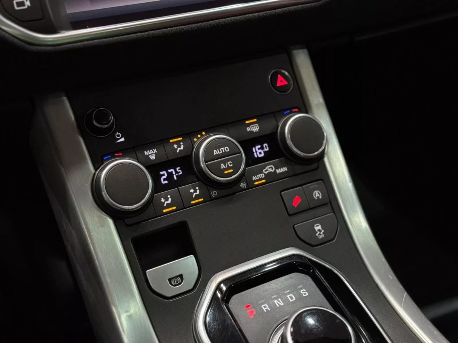 Land Rover Range Rover Evoque Pure à Ariana - Photo 15