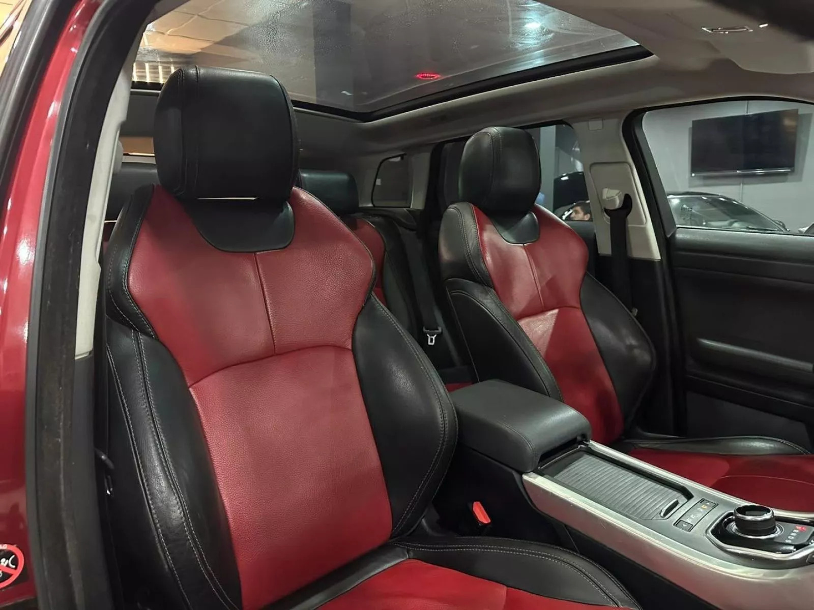 Land Rover Range Rover Evoque Pure à Ariana - Photo 20