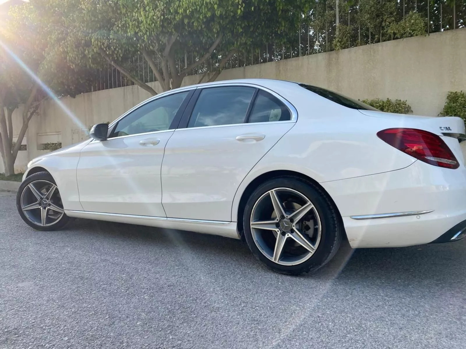Mercedes-Benz Classe C AMG à Ariana - Photo 1