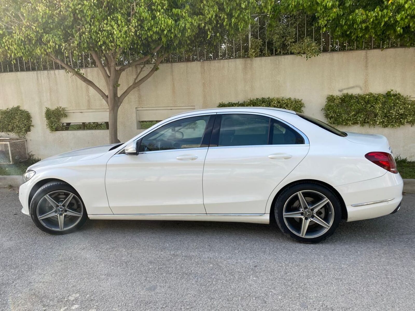 Mercedes-Benz Classe C AMG à Ariana - Photo 5