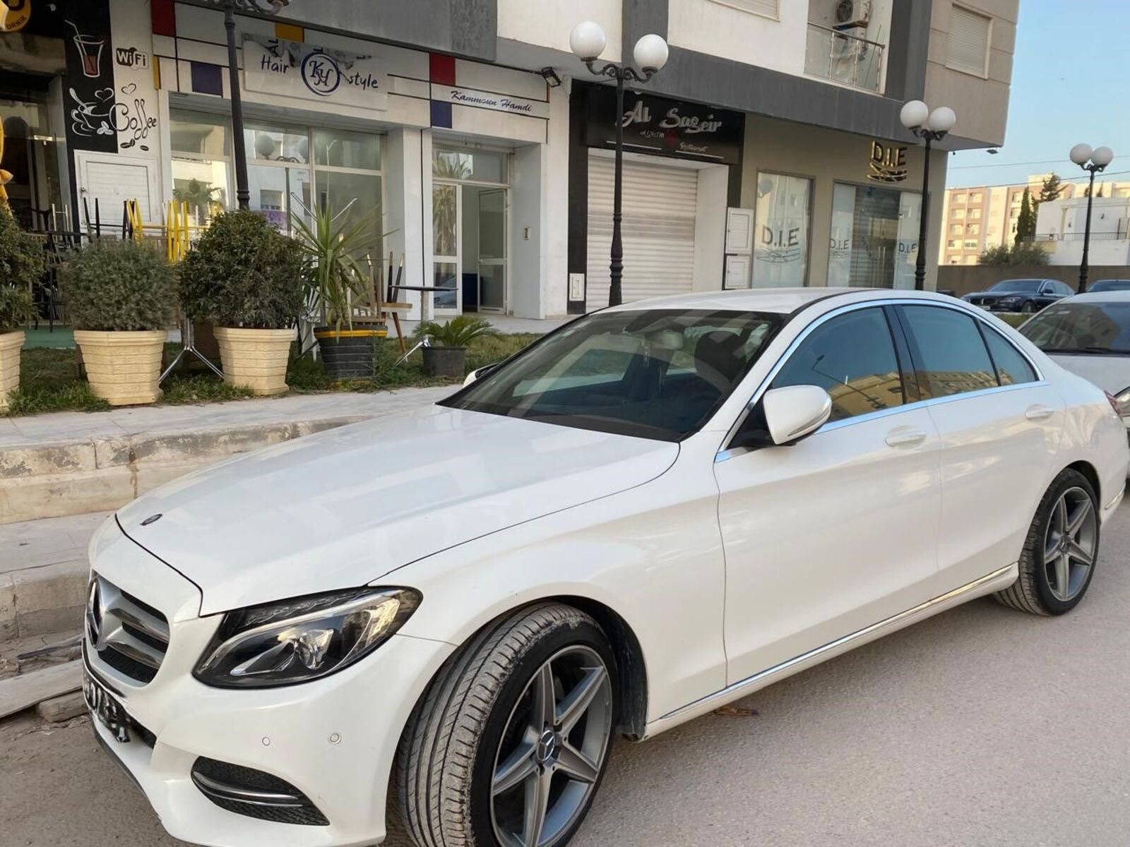 Mercedes-Benz Classe C AMG à Ariana - Photo 12