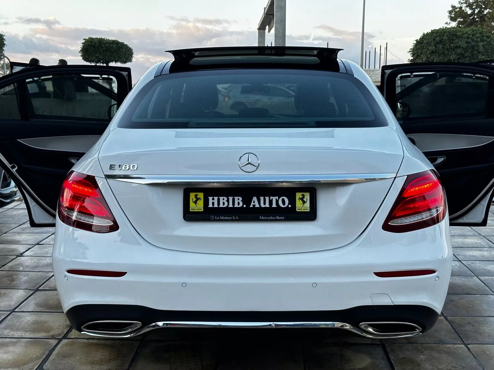 Mercedes-Benz Classe E Avantgarde à Tunis - Photo 4