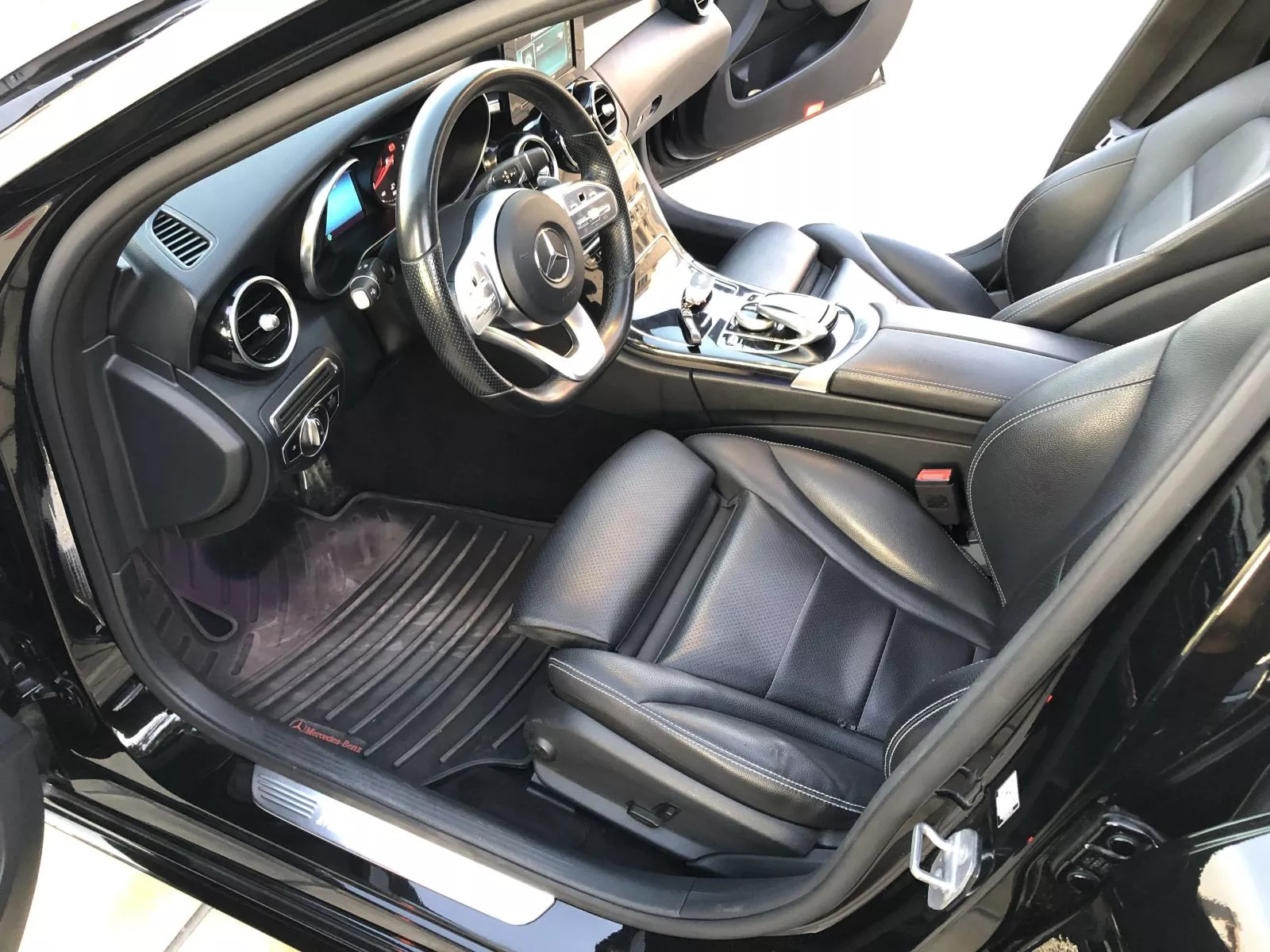 Mercedes-Benz Classe C Avantgarde à Ben Arous - Photo 1