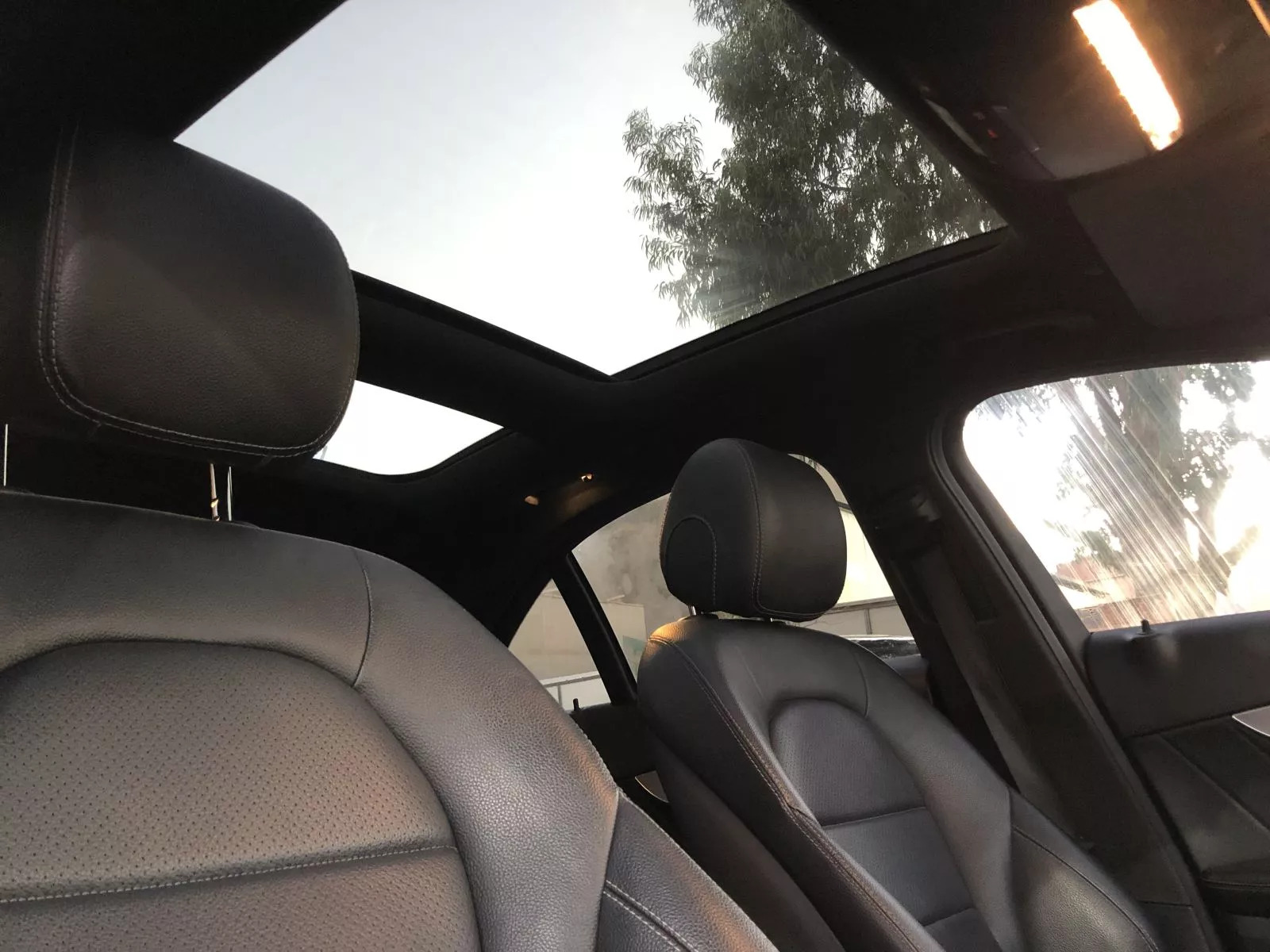 Mercedes-Benz Classe C Avantgarde à Ben Arous - Photo 4