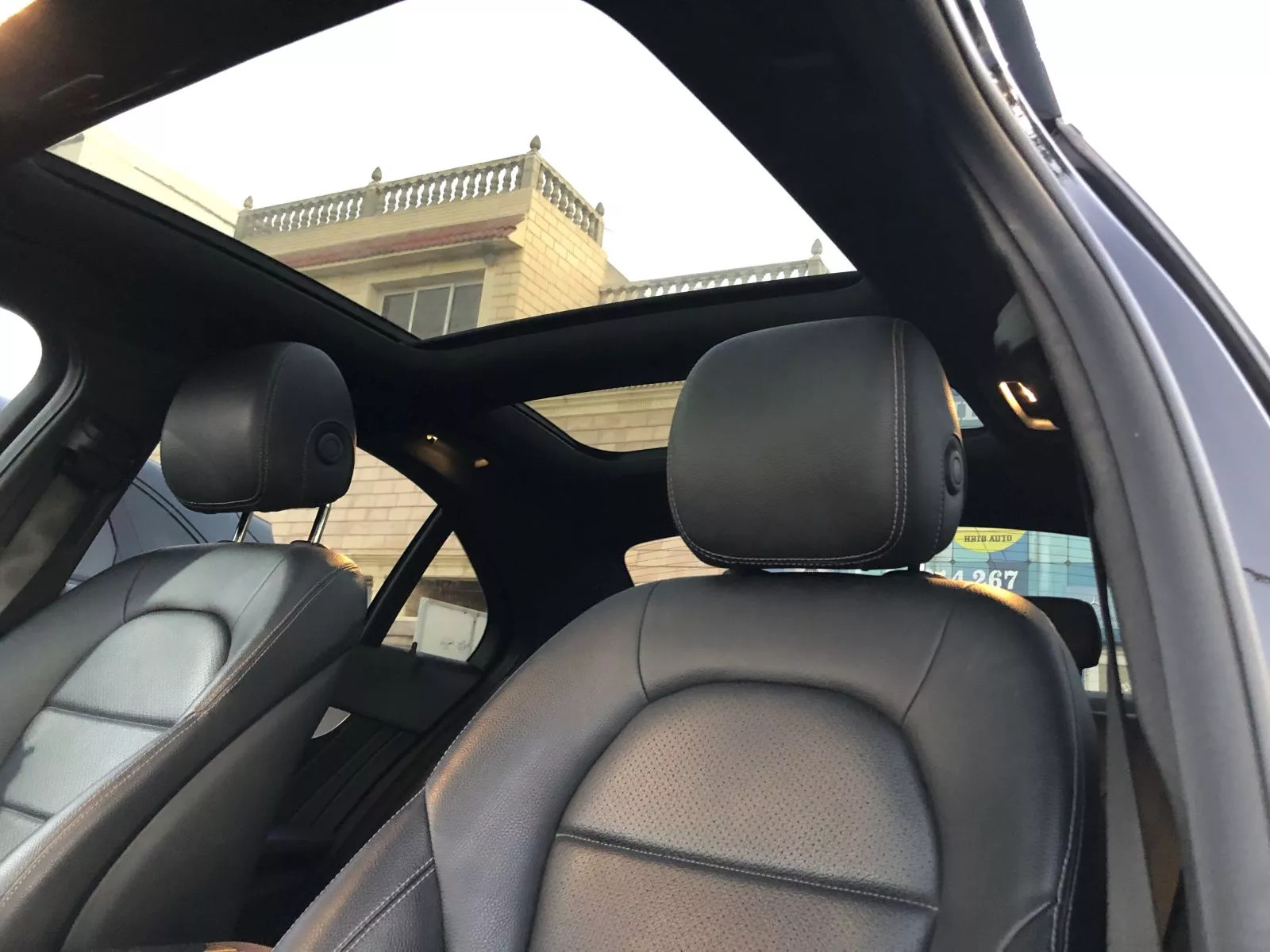 Mercedes-Benz Classe C Avantgarde à Ben Arous - Photo 5