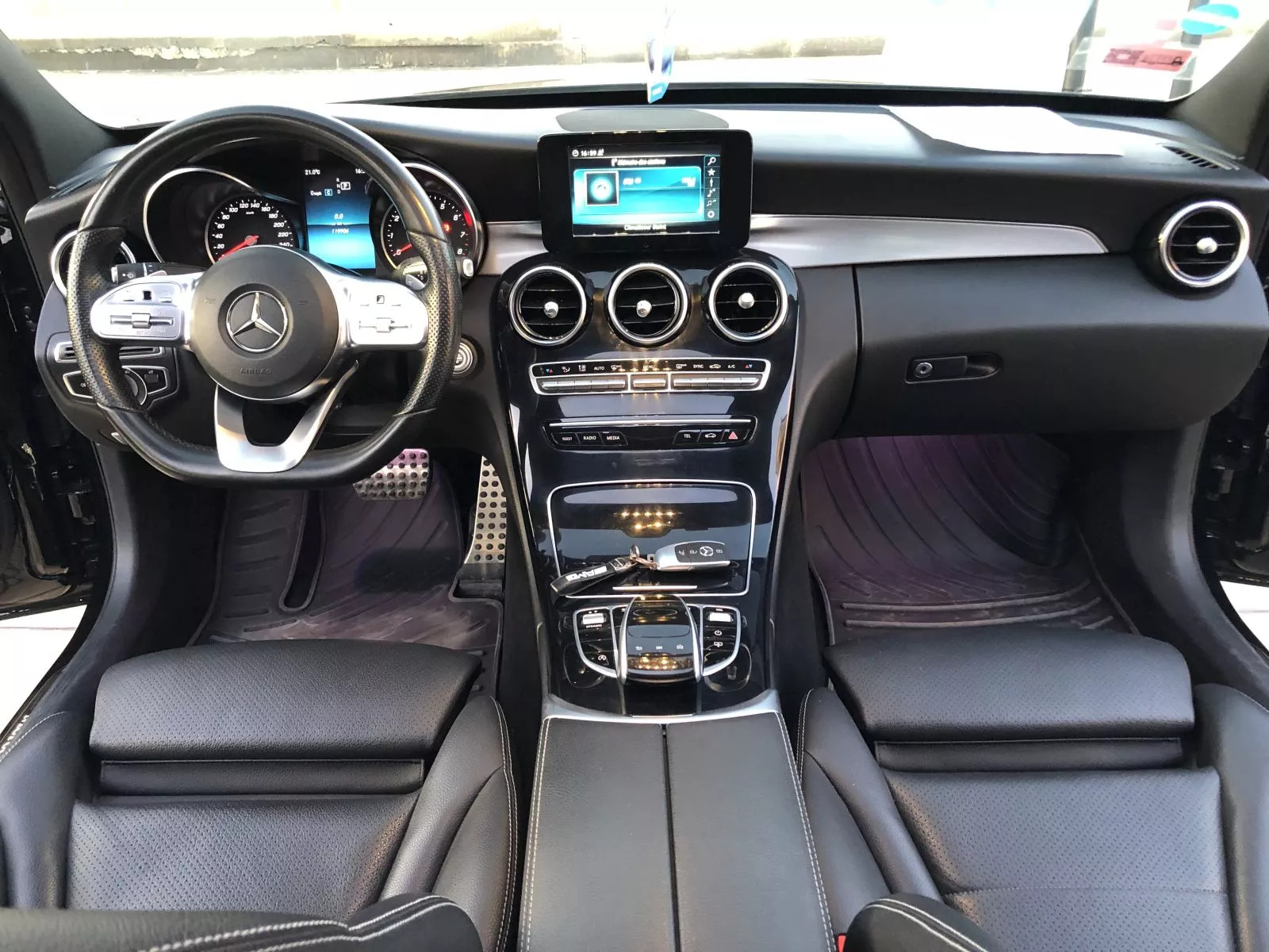 Mercedes-Benz Classe C Avantgarde à Ben Arous - Photo 6