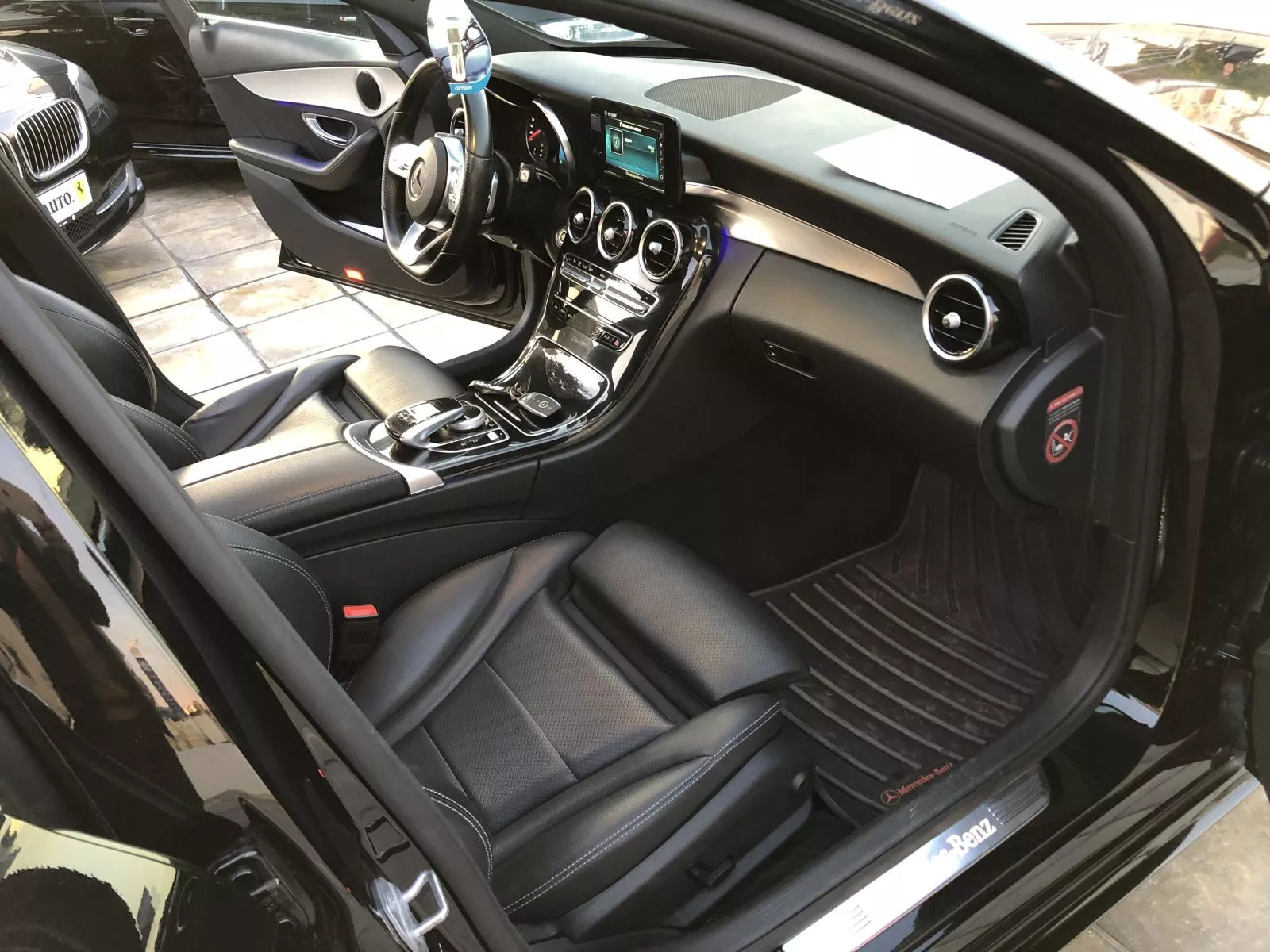 Mercedes-Benz Classe C Avantgarde à Ben Arous - Photo 21