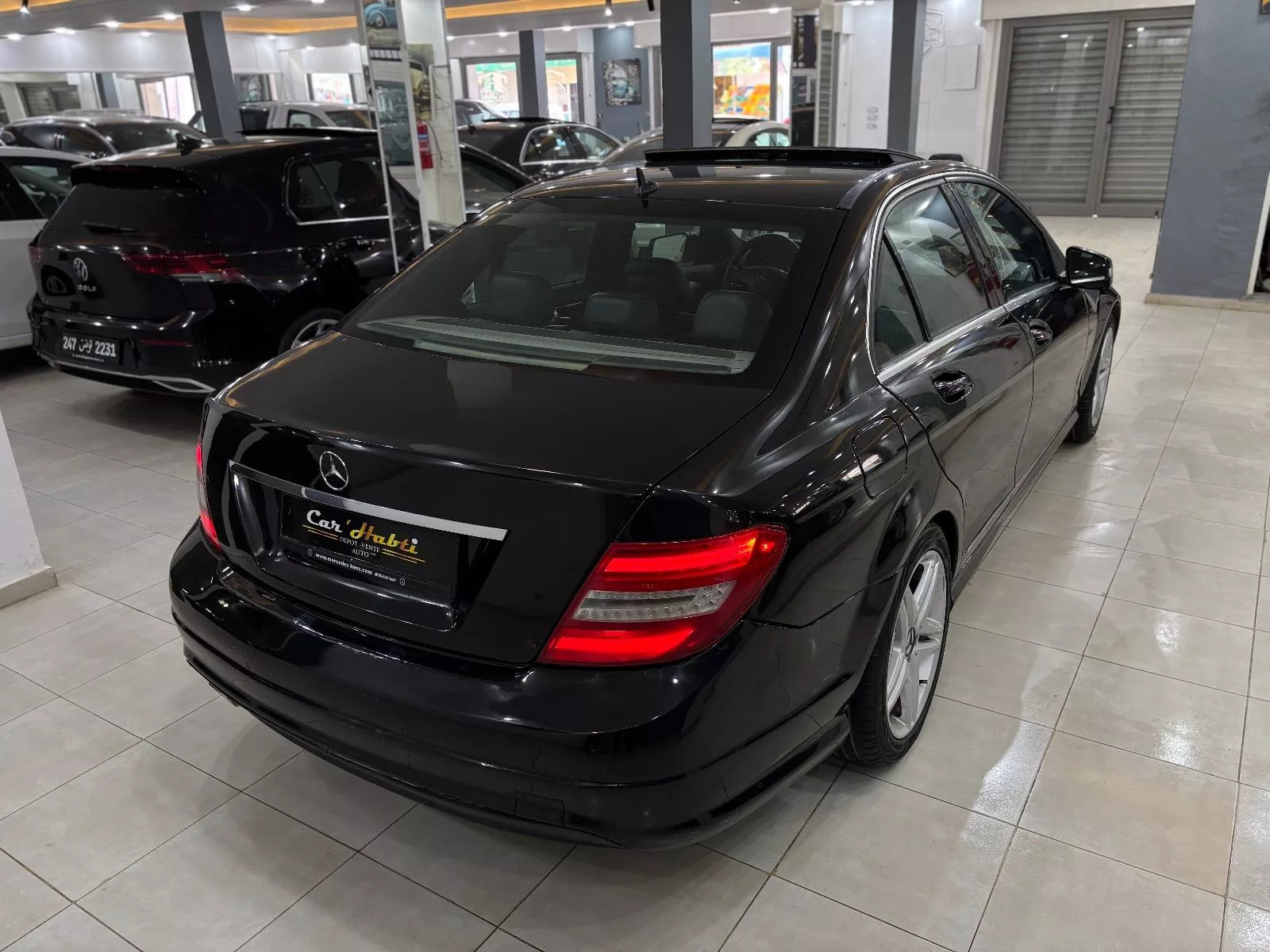 Mercedes-Benz Classe C C220 KIT AMG à Ariana - Photo 5