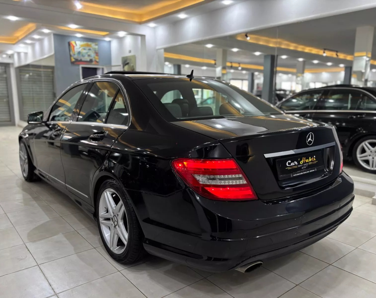 Mercedes-Benz Classe C C220 KIT AMG à Ariana - Photo 6