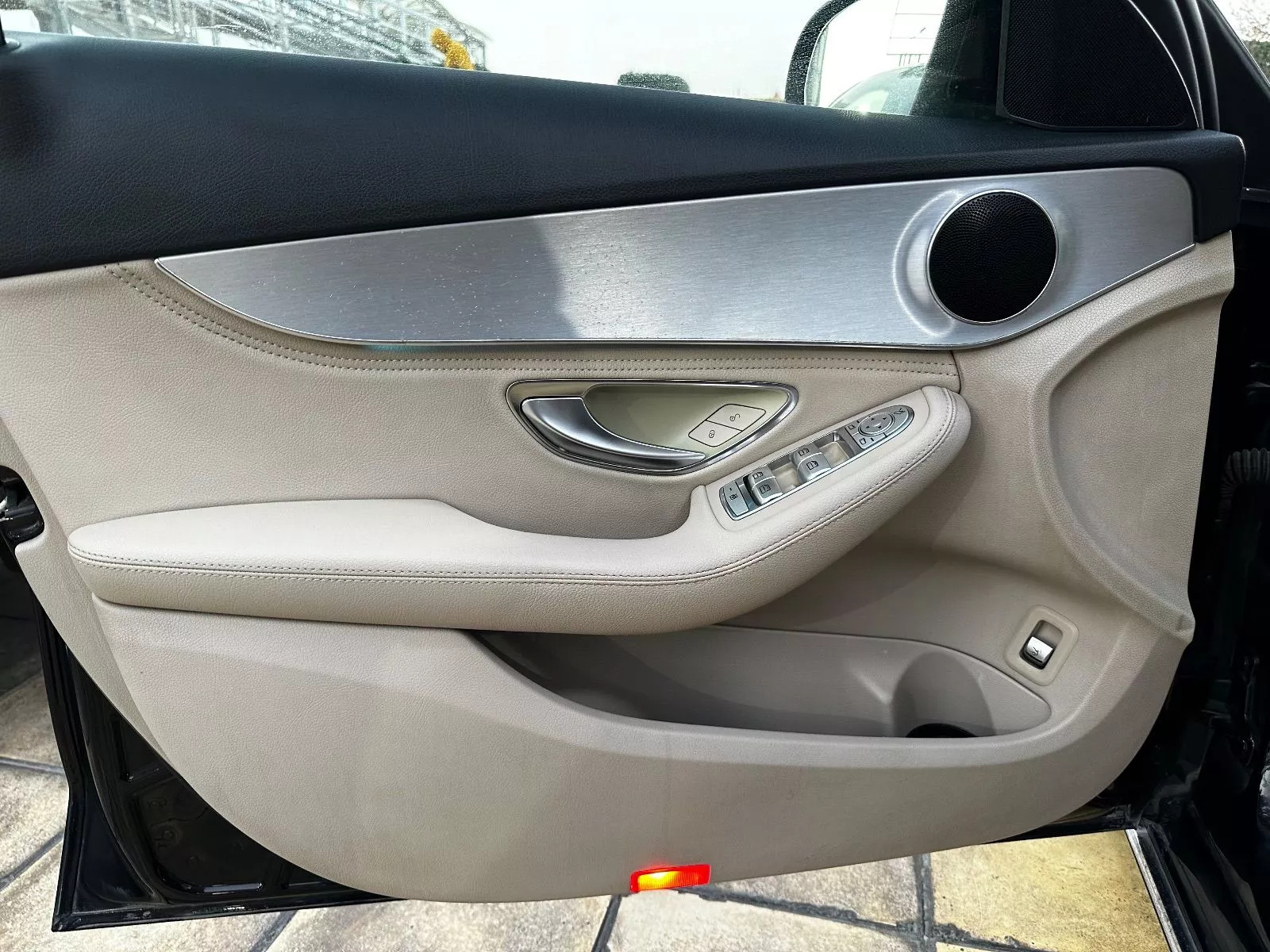 Mercedes-Benz Classe C Avantgarde à Tunis - Photo 19