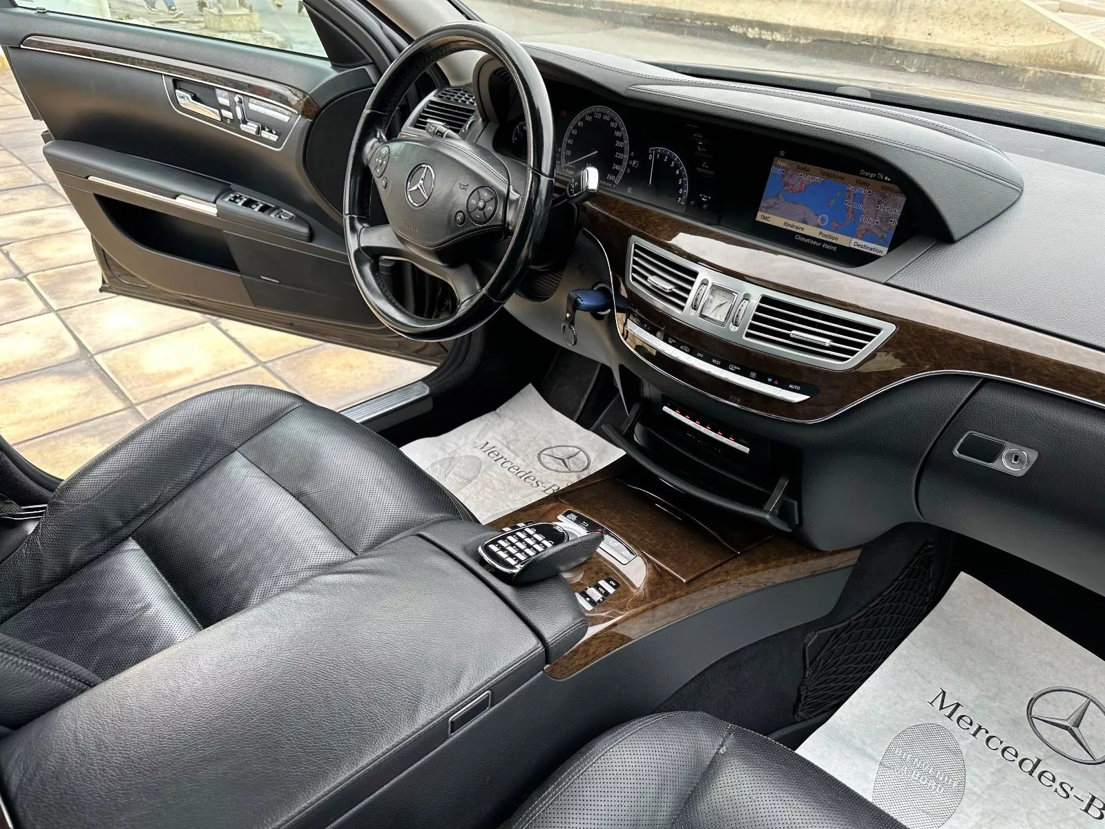 Mercedes-Benz Classe S à Tunis - Photo 16