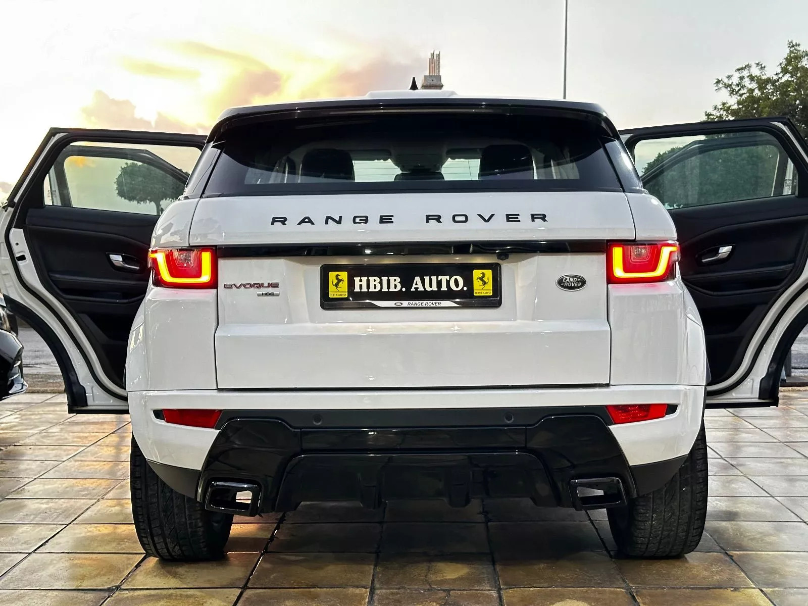 Land Rover Range Rover Evoque Pure à Ariana - Photo 10