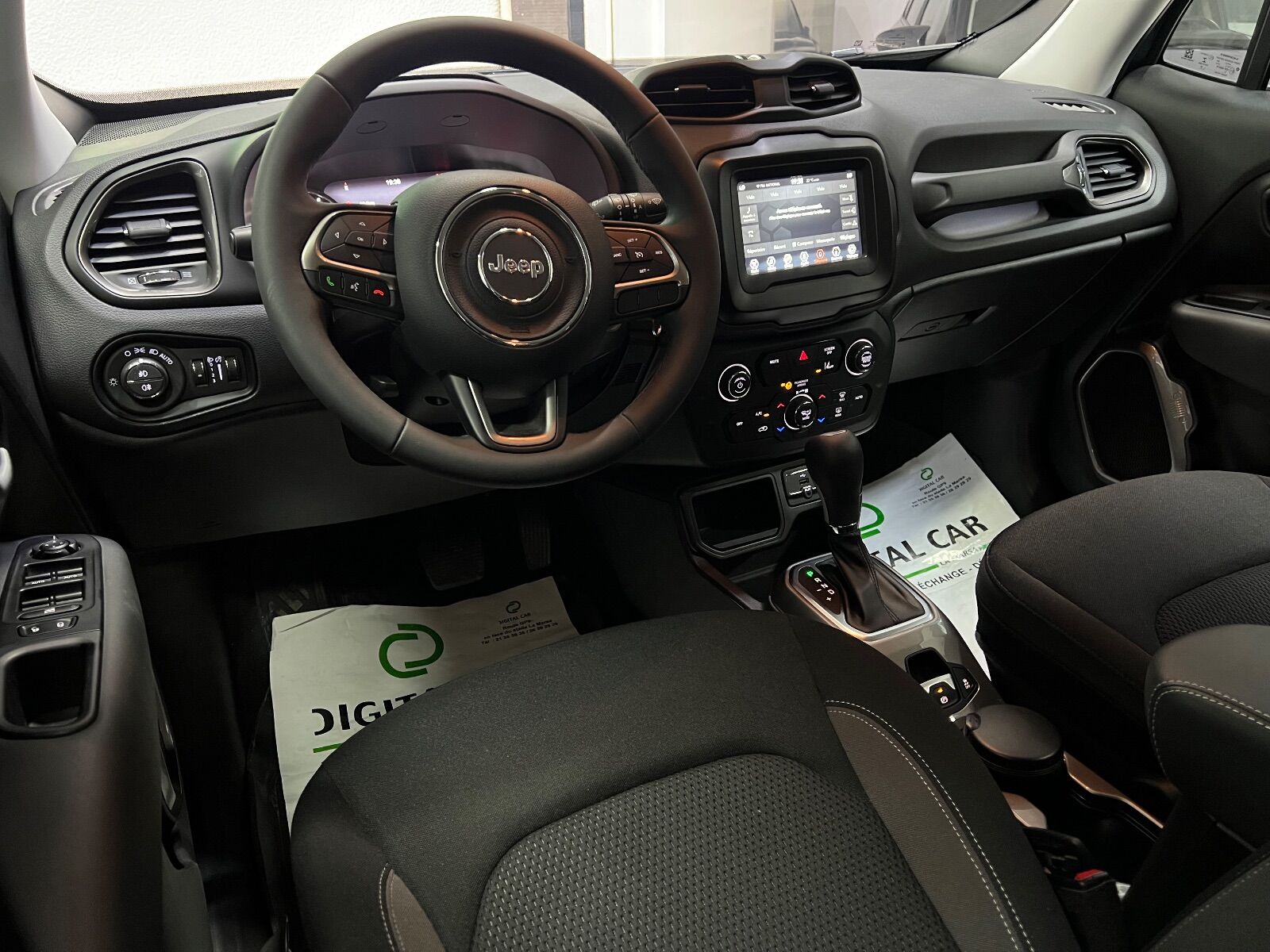 Jeep Renegade à Tunis - Photo 21