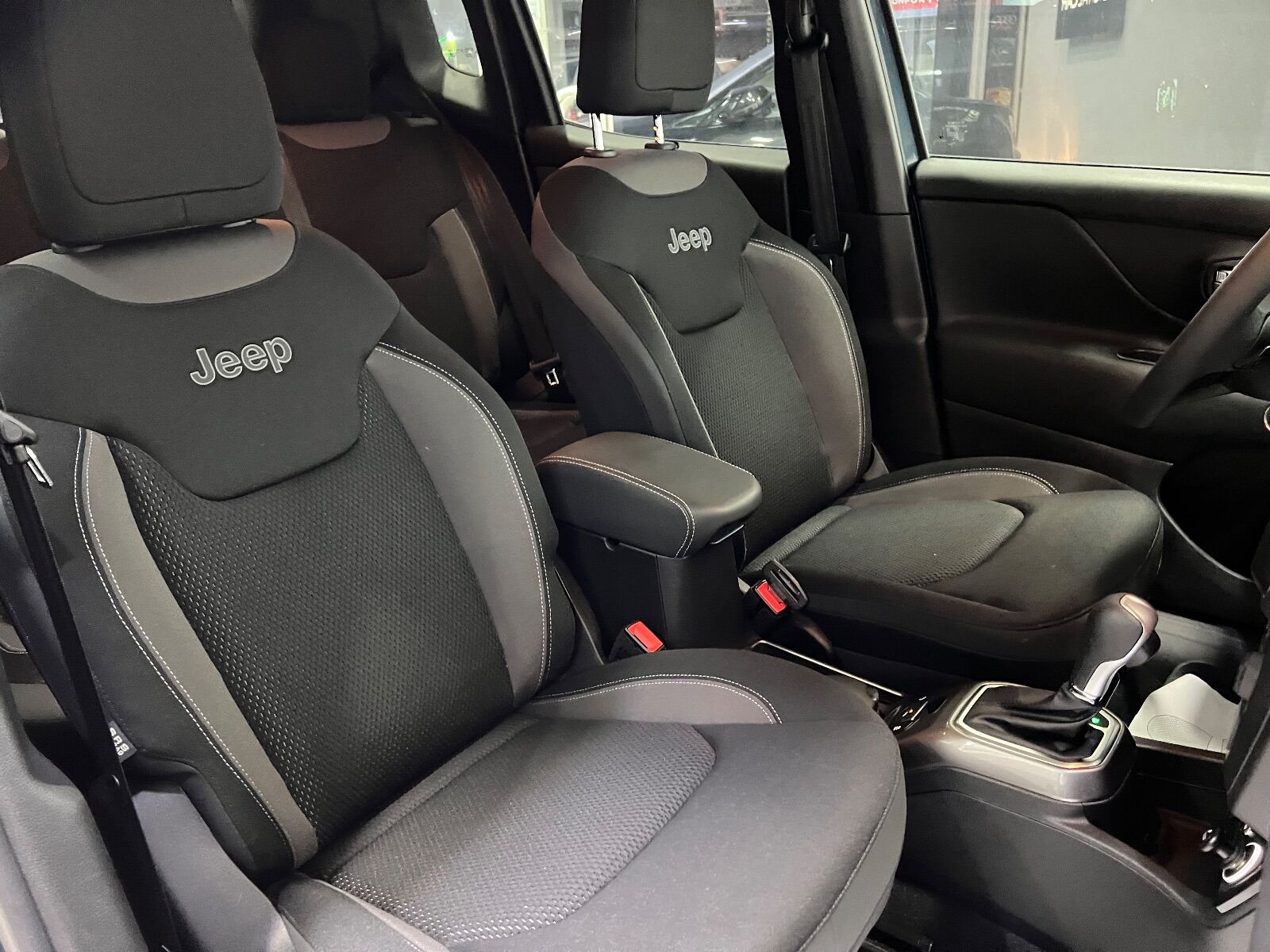 Jeep Renegade à Tunis - Photo 26
