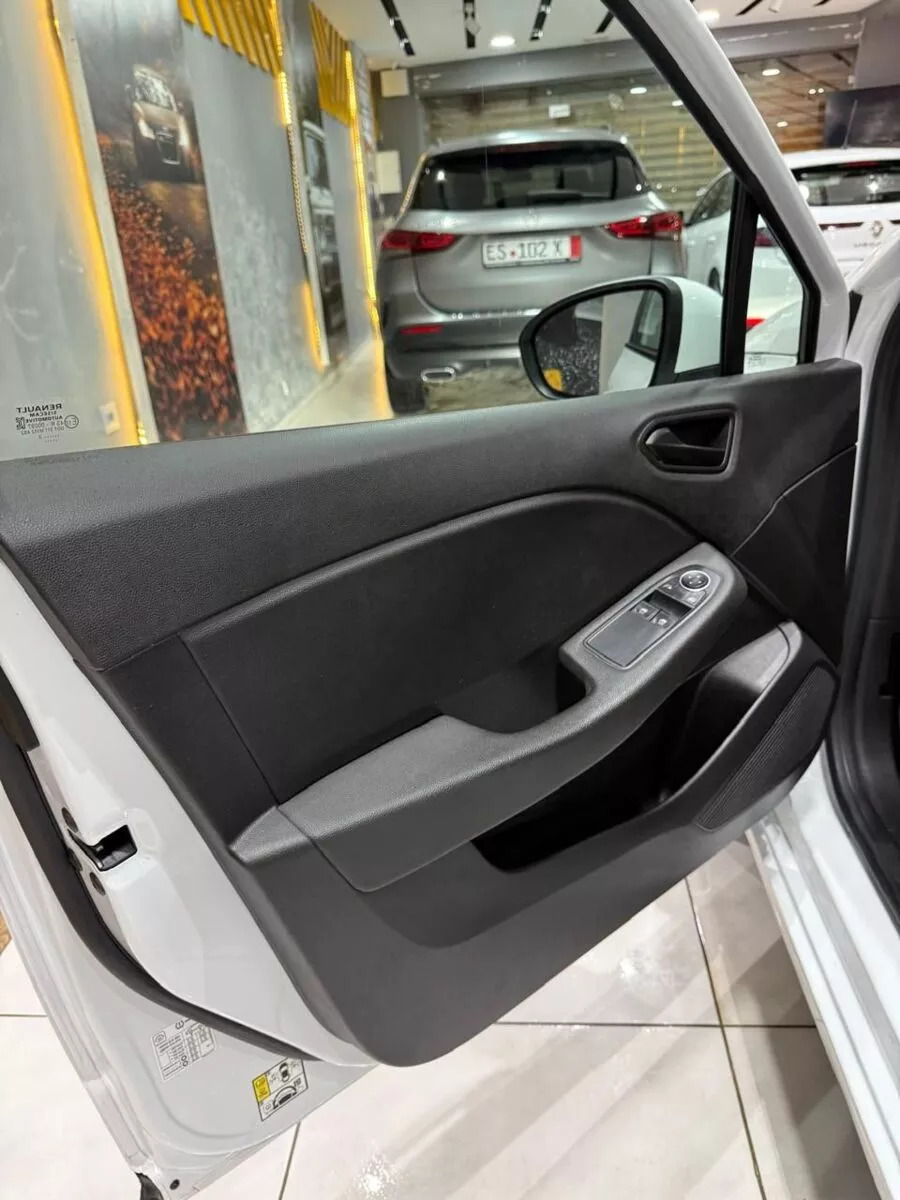 Renault Clio Life Plus à Tunis - Photo 11