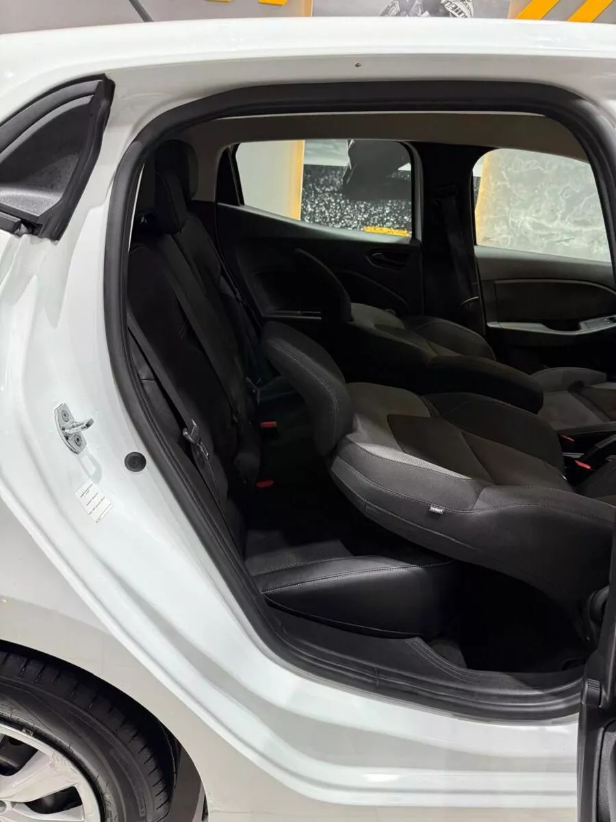 Renault Clio Life Plus à Tunis - Photo 18