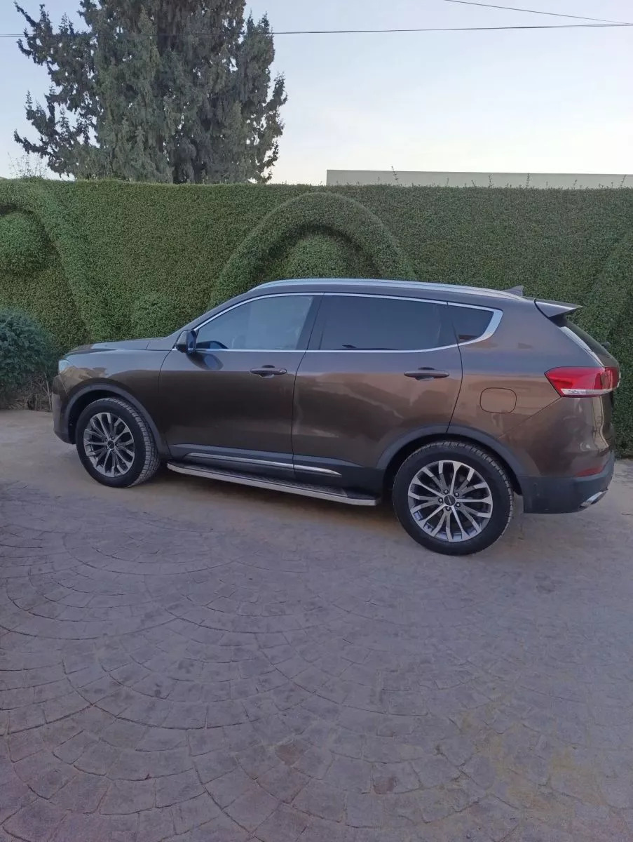 Haval H6 Luxury à Tunis - Photo 1