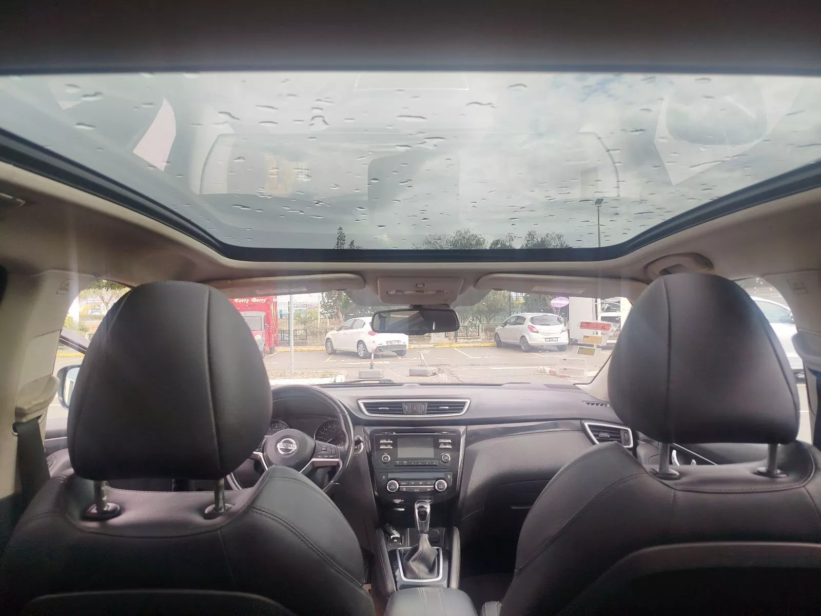 Nissan Qashqai à Ariana - Photo 2