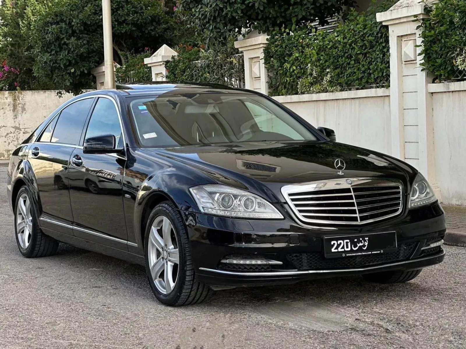 Mercedes-Benz Classe S à Tunis - Photo 5