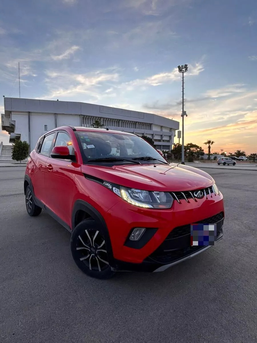 Mahindra KUV 100 K8 à Tunis - Photo 2