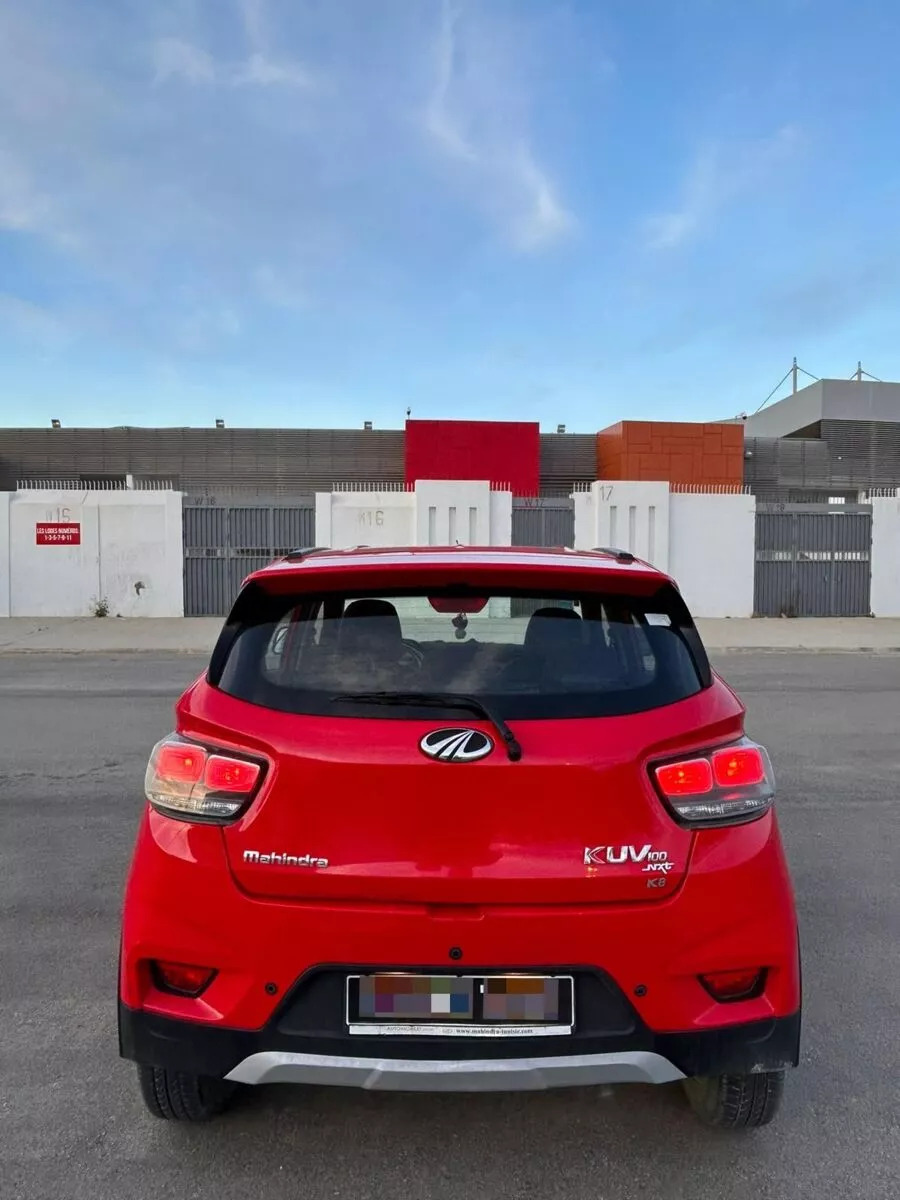 Mahindra KUV 100 K8 à Tunis - Photo 3