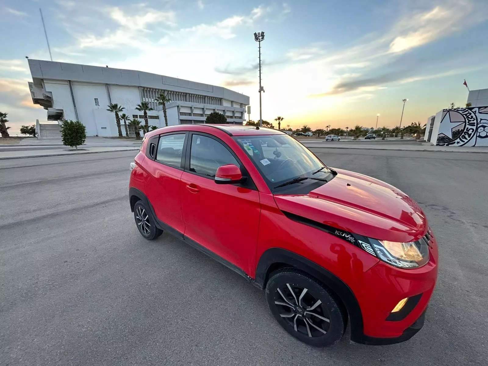 Mahindra KUV 100 K8 à Tunis - Photo 6