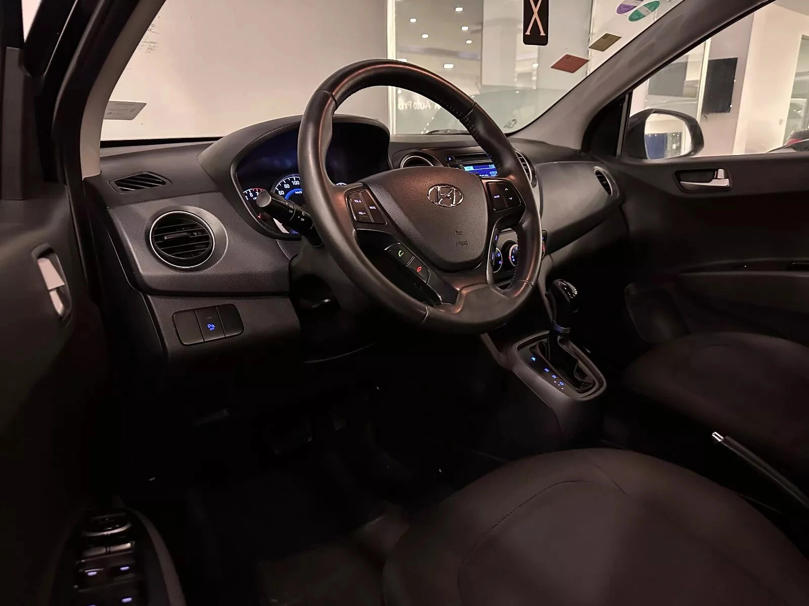 Hyundai Grand i10 GLS HG à Tunis - Photo 6