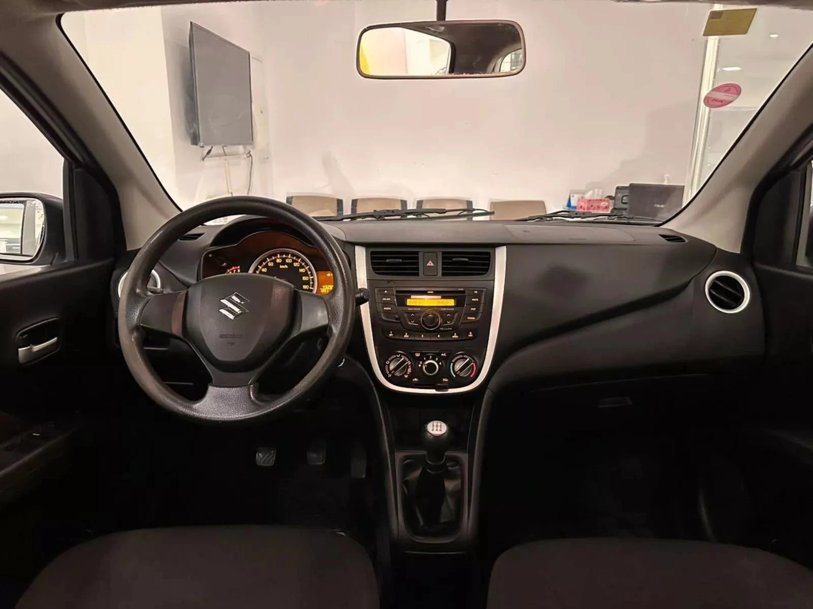 Suzuki Celerio à Tunis - Photo 9