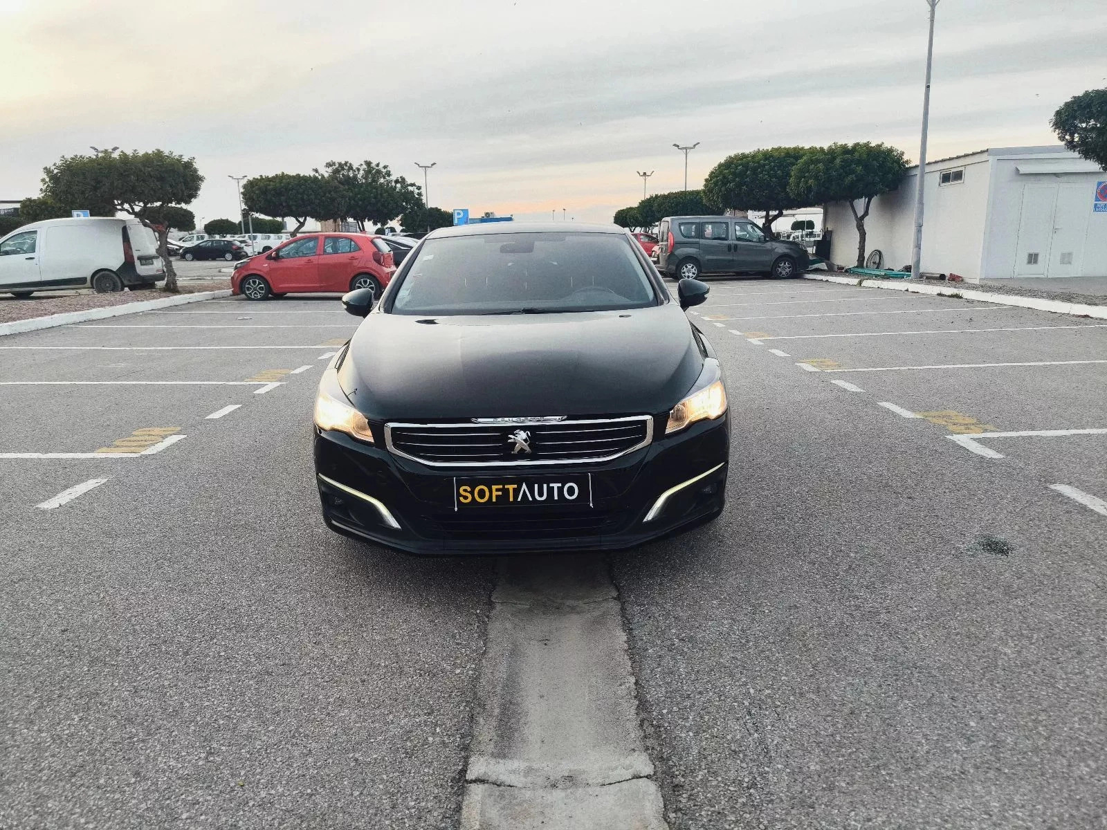  Geely coolray age 1 an boite automatique 