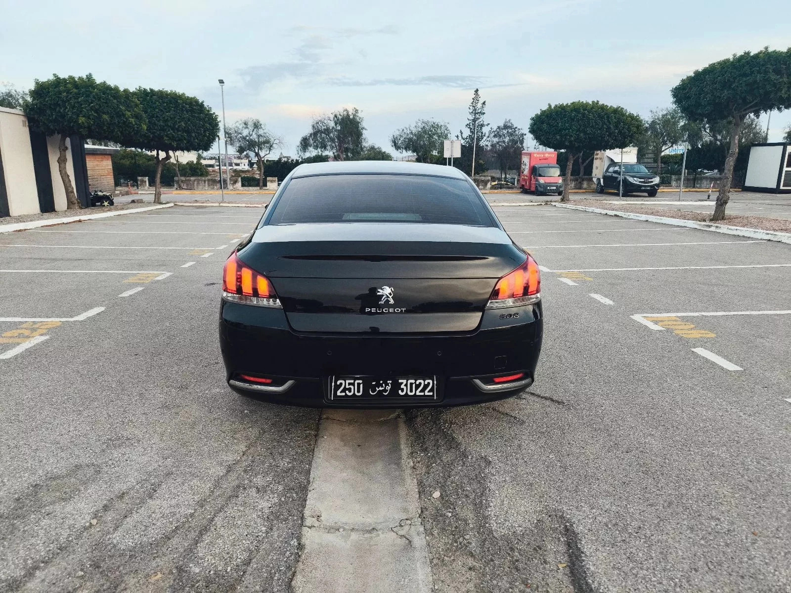 Peugeot 508 à Ben Arous - Photo 4