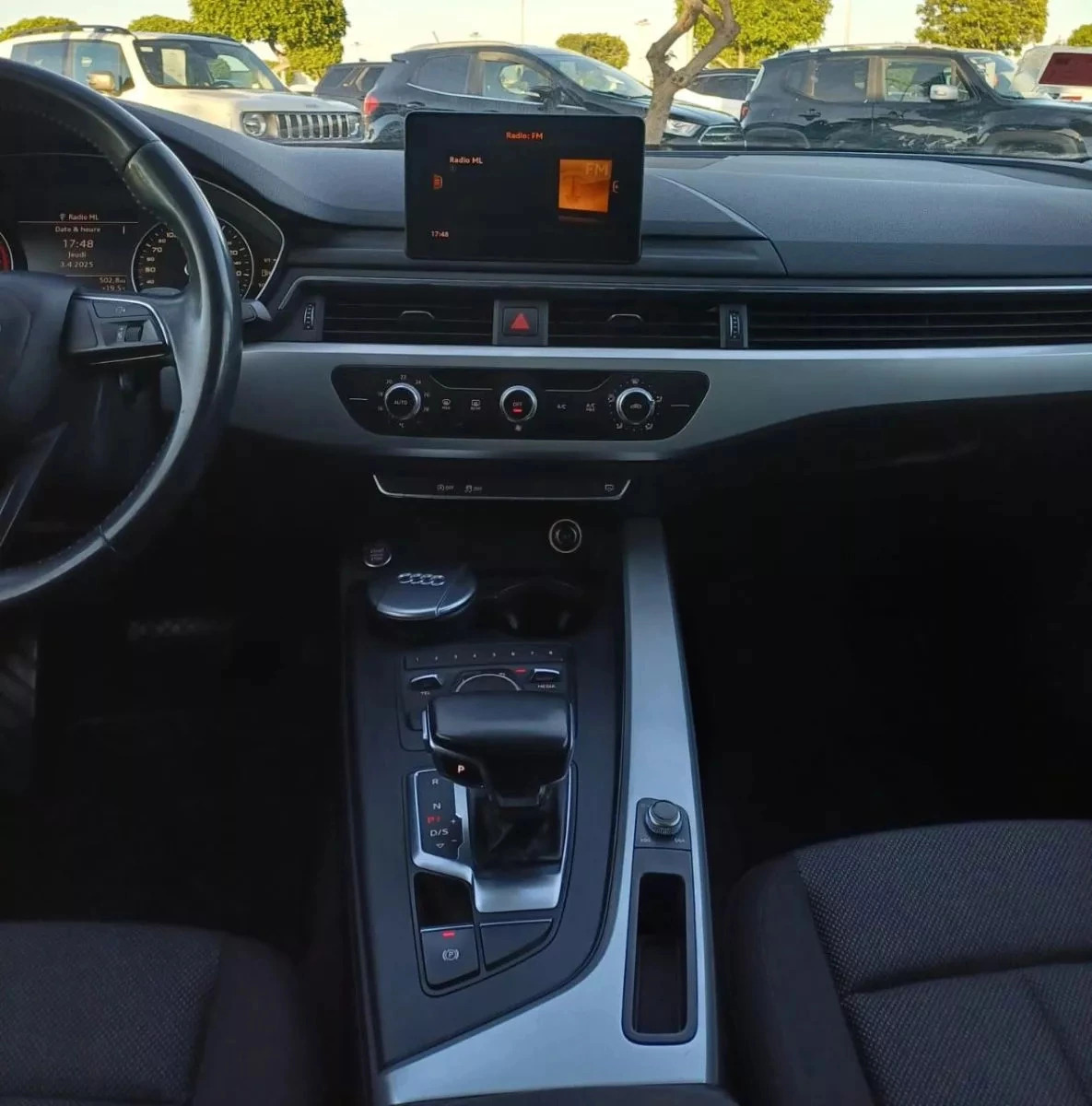 Audi A4 Design Luxe à Ben Arous - Photo 9