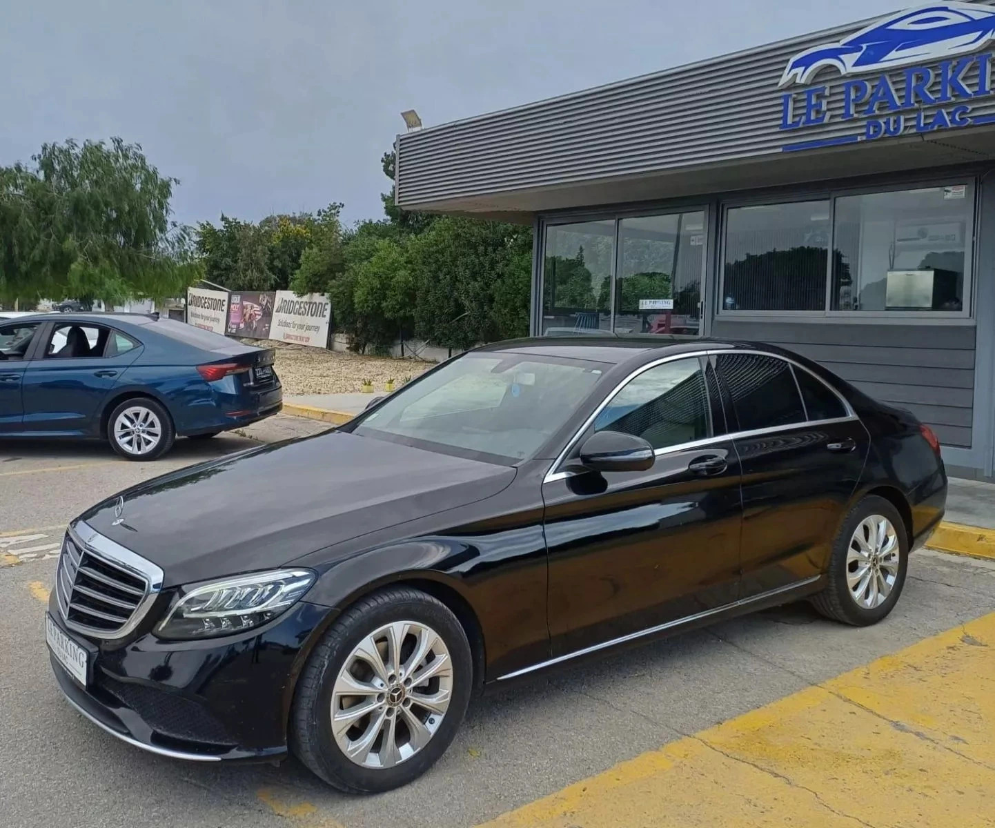Mercedes-Benz Classe C C180 à Ben Arous - Photo 1