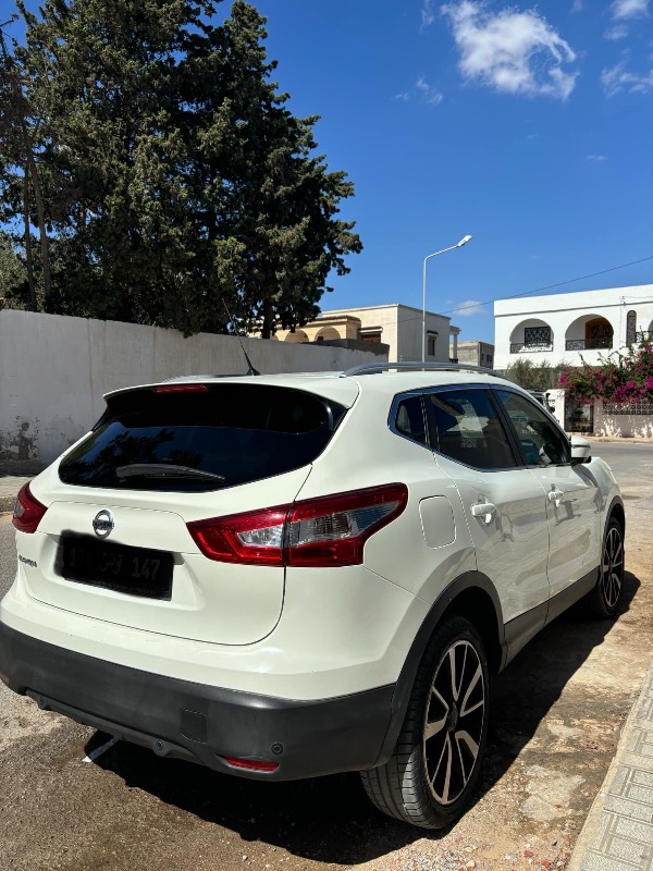 Nissan Qashqai Essence 2016 à Nabeul - Photo 5