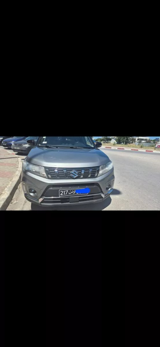Suzuki Vitara GLX SR à Ben Arous - Photo 2