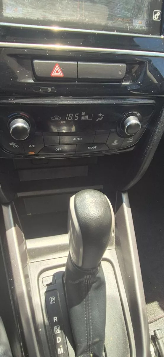 Suzuki Vitara GLX SR à Ben Arous - Photo 3