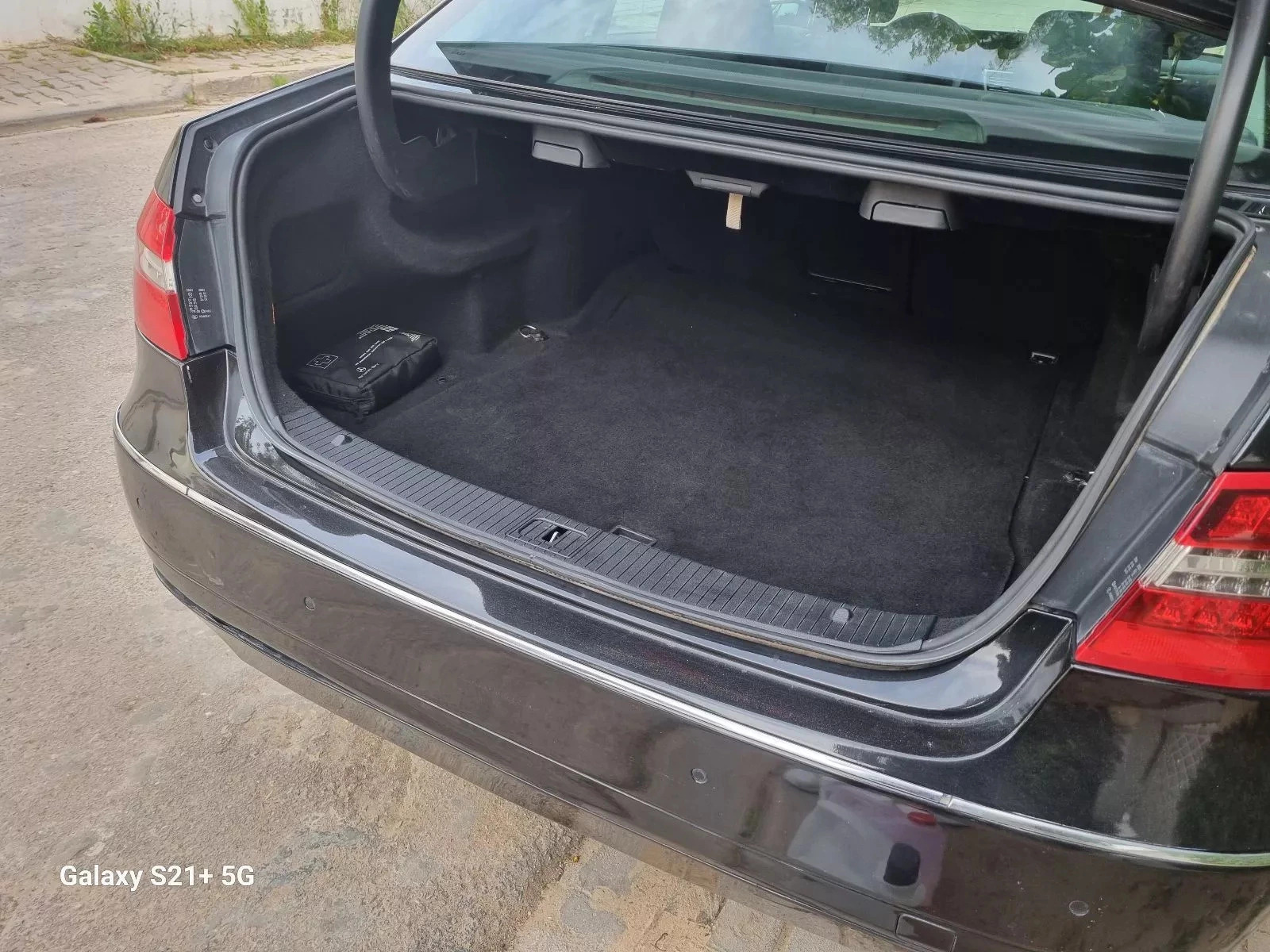 Mercedes-Benz Classe E à Tunis - Photo 5