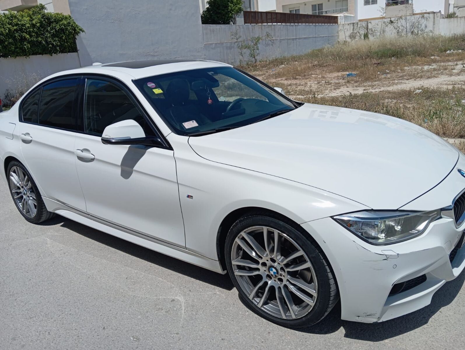 BMW Série 3 Access Plus Luxury Line à Tunis - Photo 3