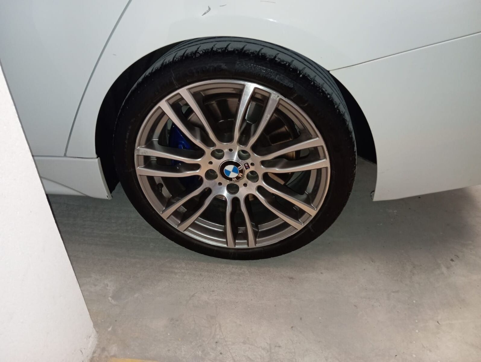 BMW Série 3 Access Plus Luxury Line à Tunis - Photo 8