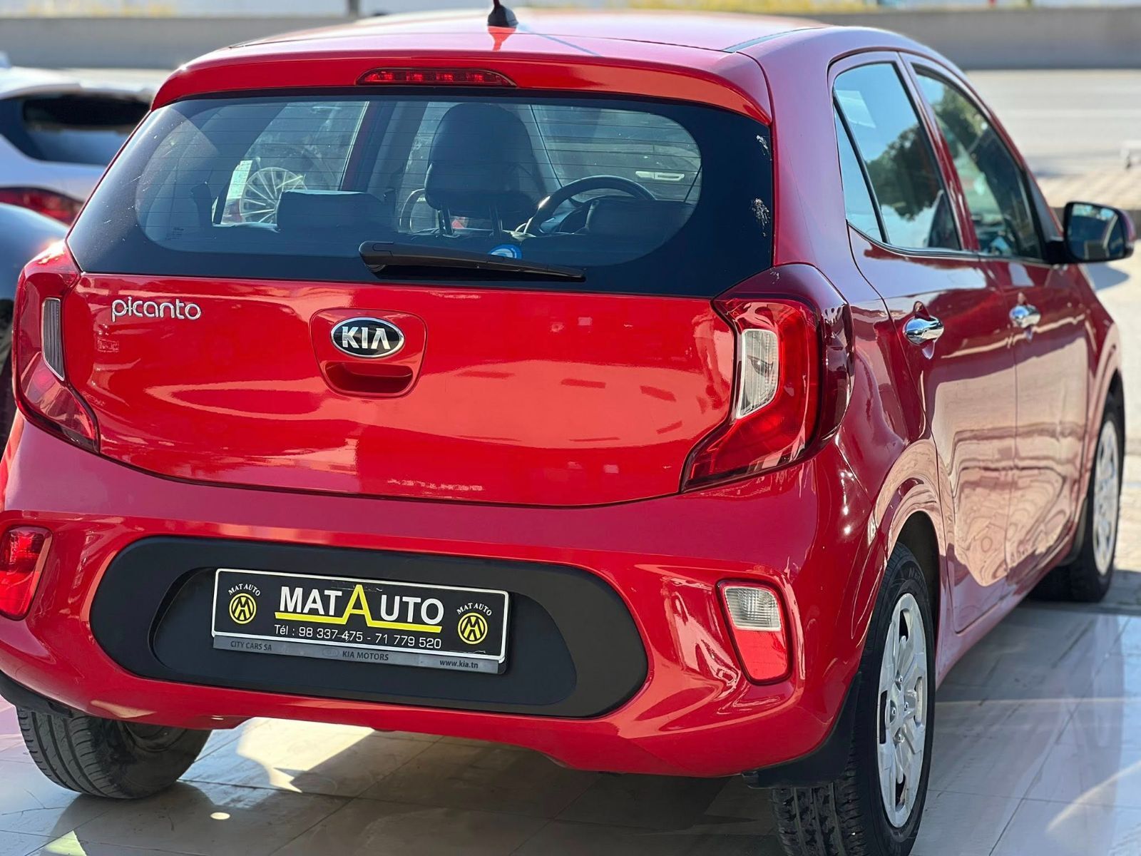 KIA Picanto GT-Line à Tunis - Photo 4