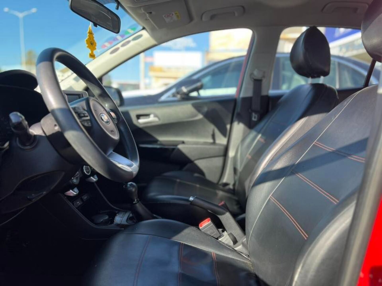 KIA Picanto GT-Line à Tunis - Photo 11